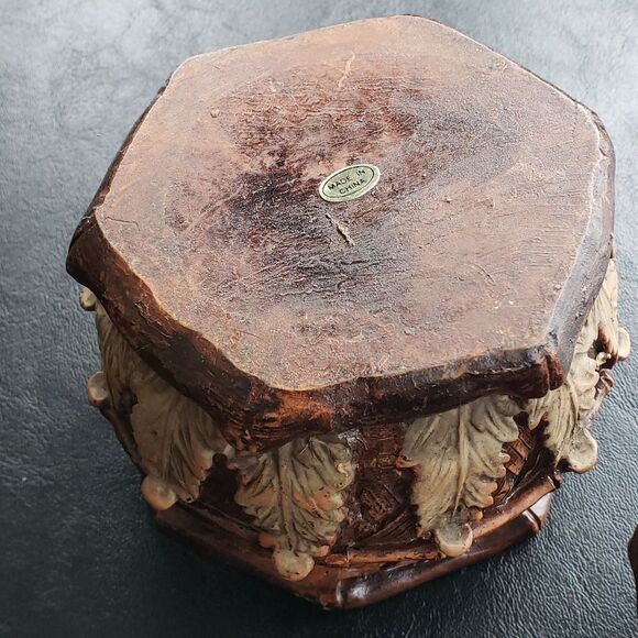 Trinket Box with Crystal Accent - Picture 7 of 9